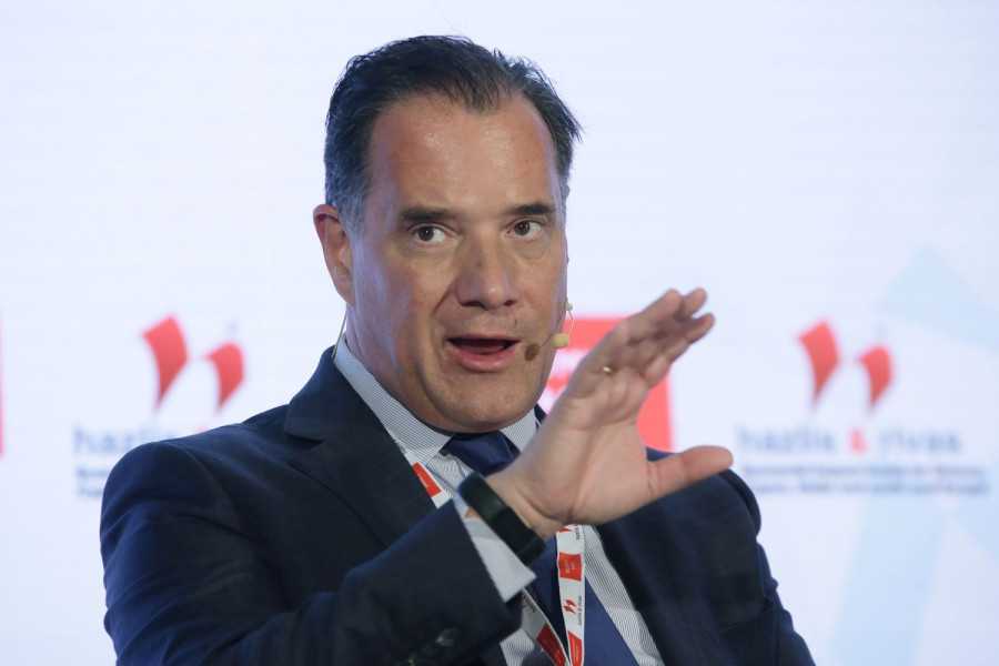 Γεωργιάδης: Τι απαντά για το δημοσίευμα περί «εμπορευματοποίησης του DNA των νεογνών»