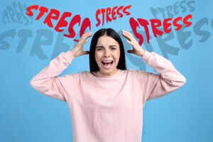 Τα 9 προειδοποιητικά σημάδια του έντονου στρες και πώς να το μειώσετε φυσικά