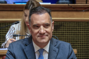 Γεωργιάδης: Εξετάζεται η λειτουργία πανεπιστημιακών γυναικολογικών και παιδιατρικών κλινικών στο νοσοκομείο Αγίας Βαρβάρας