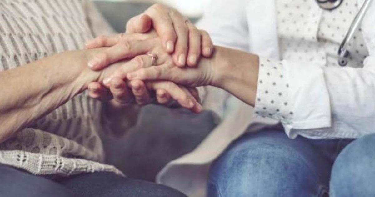 Υπουργείο Υγείας: Προχωρά η δημιουργία επτά μονάδων δωρεάν φροντίδας για άτομα με άνοια