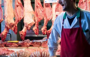 ΕΦΕΤ: Πώς να επιλέξετε αρνί, κατσίκι και κρέας με ασφάλεια το Πάσχα