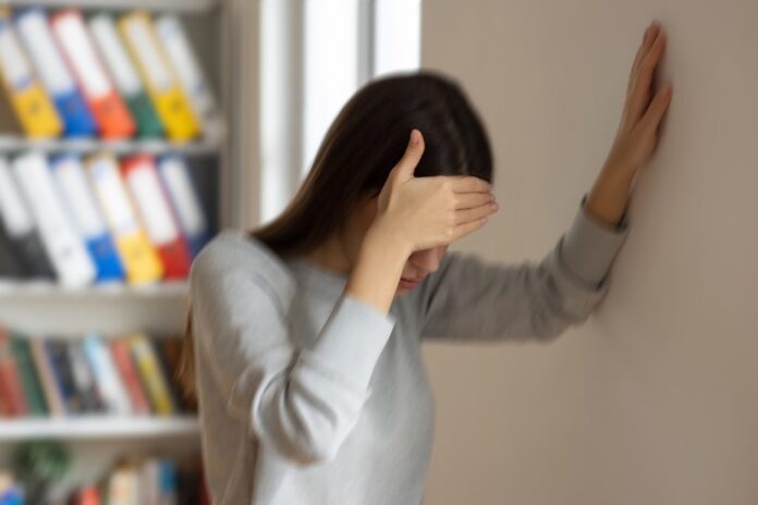 Εγκεφαλικό: Η μελέτη που συνδέει τις ημικρανίες με αυξημένο κίνδυνο στους νέους