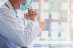 Long Covid: Επιδεινώνονται οι γνωστικές δυσκολίες των ασθενών;