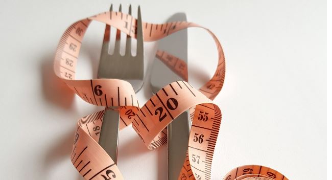 Γιατί επιστρέφουν τα κιλά μετά τη δίαιτα και είναι δύσκολο να διατηρηθεί η απώλεια βάρους