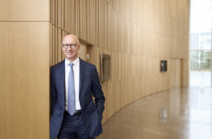 Novo Nordisk: Ο CEO αποχωρεί ενώ η μετοχή έχει καταγράψει πτώση 32%