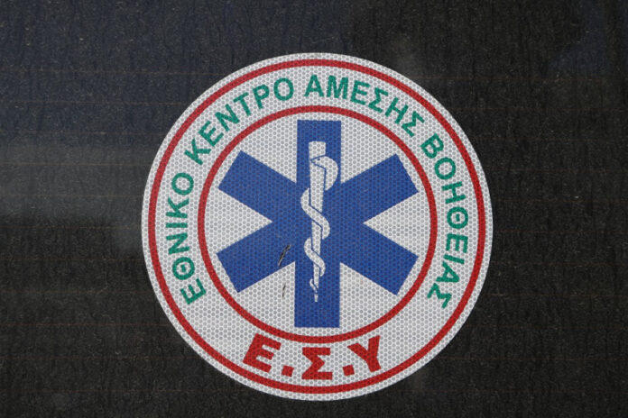 ΕΚΑΒ: Διαψεύδει τις φήμες για παραχώρηση εργαζομένων σε νοσοκομεία