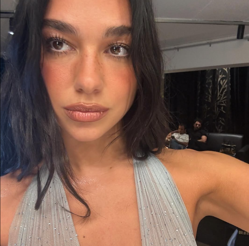 Dua Lipa: Η καθημερινή ρουτίνα πίσω από την εντυπωσιακή εμφάνιση και το τέλειο σώμα της