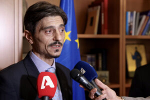 Ίδρυμα «Παύλος Γιαννακόπουλος»: Στήριξη σε οικογένειες ακριτικών περιοχών για τη γέννηση τρίτου ή περισσότερων παιδιών