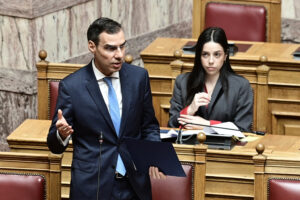 Μ. Θεμιστοκλέους: 300 διασώστες προσλαμβάνονται στο ΕΚΑΒ για το καλοκαίρι σε όλη τη χώρα