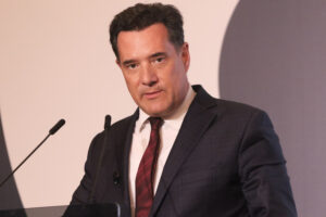Γεωργιάδης: Κίνητρα για ταχύτερη πρόσβαση σε καινοτόμα φάρμακα