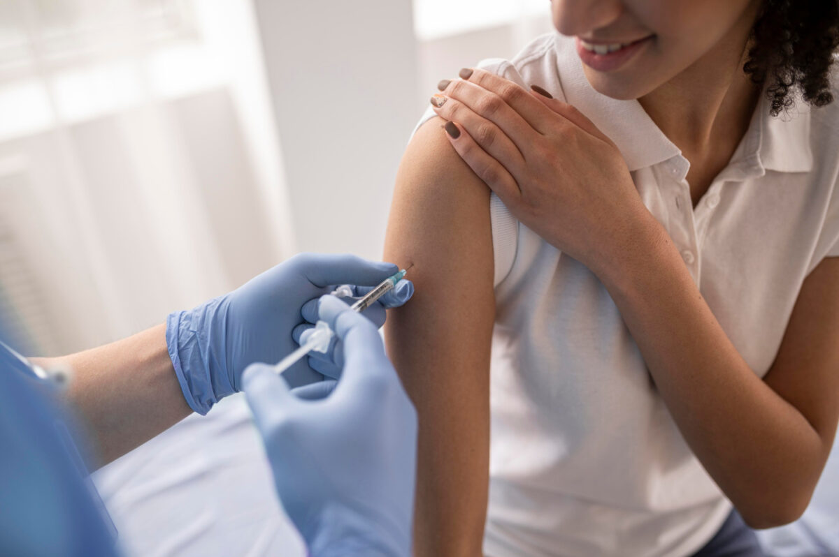 Εμβόλιο HPV: Νέα δεδομένα περιορίζουν την ανάγκη για τεστ Παπ