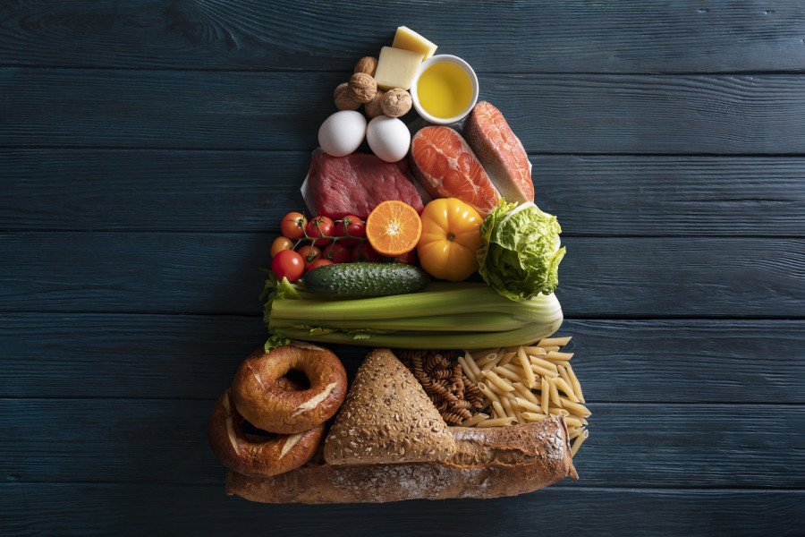Διατροφή με ανεπεξέργαστα τρόφιμα: 330 λιγότερες θερμίδες την ημέρα χωρίς μικρότερες μερίδες