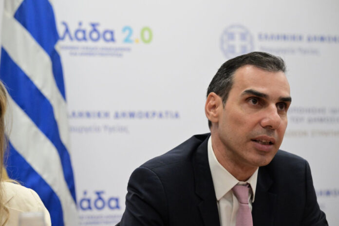 Θεμιστοκλέους: Ανοίγει η πλατφόρμα για 3.000 θέσεις επικουρικού προσωπικού στο ΕΣΥ