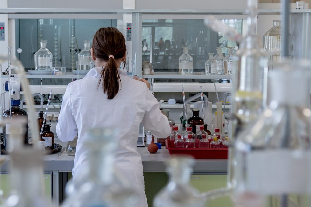 ΟΦΕΤ: Ο μοναδικός ελληνικός φαρμακευτικός όμιλος που συμμετείχε ως εκθέτης στη WHX Dubai