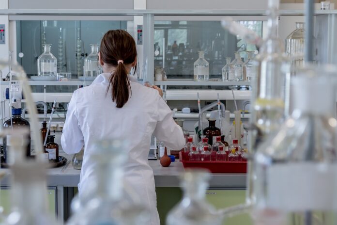 ΟΦΕΤ: Ο μοναδικός ελληνικός φαρμακευτικός όμιλος που συμμετείχε ως εκθέτης στη WHX Dubai