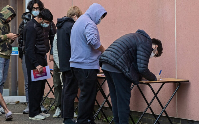 Πανεπιστήμιο του Κεντ: Γιατί το ξέσπασμα μηνιγγίτιδας προετοιμαζόταν εδώ και χρόνια