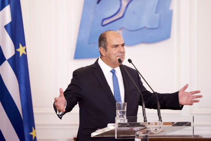 Στέλιος Χατζηιωάννου: Ιδιώτης δωρητής ενισχύει για πρώτη φορά το προσωπικό του ΕΣΥ