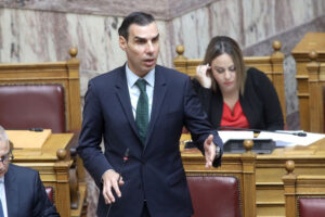 Θεμιστοκλέους: Έρχονται 850 θέσεις γιατρών σε όλη τη χώρα τις επόμενες ημέρες
