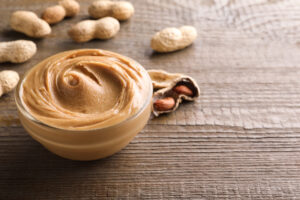 Φυστικοβούτυρο: Το δημοφιλές superfood των Αμερικανών που συνδέεται με καλύτερη ευαισθησία στην ινσουλίνη, αλλά έχει πολλές θερμίδες