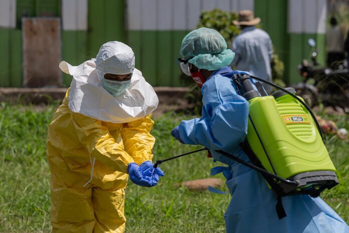 Ebola Bundibugyo: Επιβεβαιώθηκε το πρώτο κρούσμα στη Νιγηρία – Τι γνωρίζουμε για το στέλεχος χωρίς εμβόλιο
