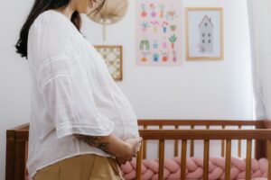 Κατάθλιψη στην εγκυμοσύνη: Η θεραπεία μπορεί να ωφελήσει την ανάπτυξη του εγκεφάλου του μωρού